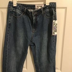 Future Collective BoyFriendJeans- Kahlana Brown